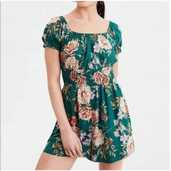American Eagle Outfitters Pants - [PRICE FIRM] American Eagle Outfitters Green Floral Romper, Size L